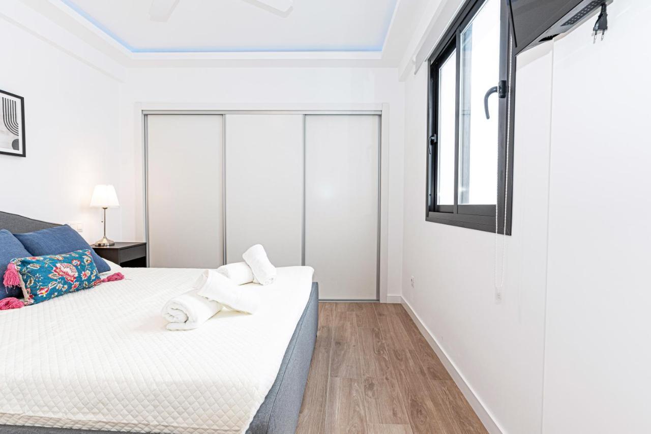 Acogedor Apartamento En Estepona Centro By Rent Me Экстерьер фото