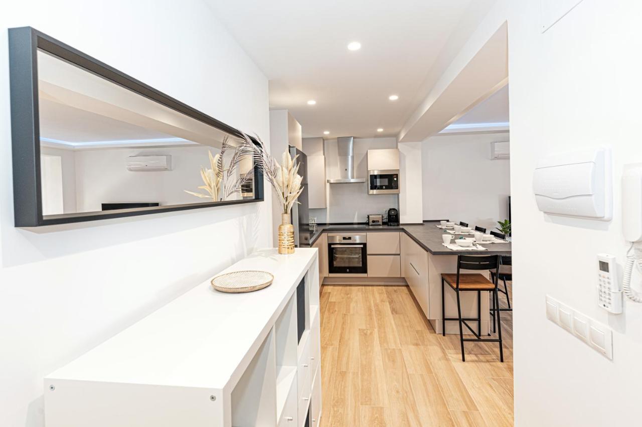 Acogedor Apartamento En Estepona Centro By Rent Me Экстерьер фото